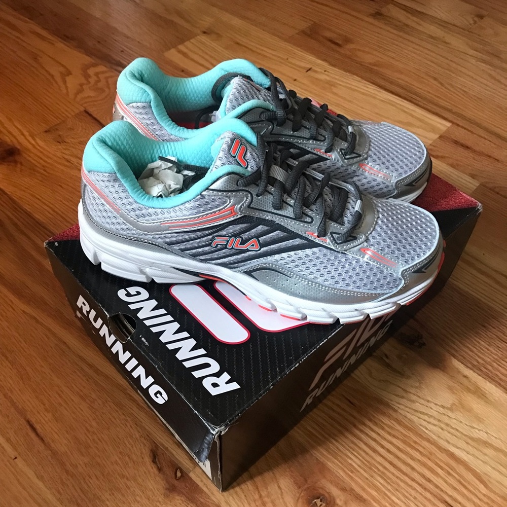 New in box Fila running shoes. Size 9.5 women.